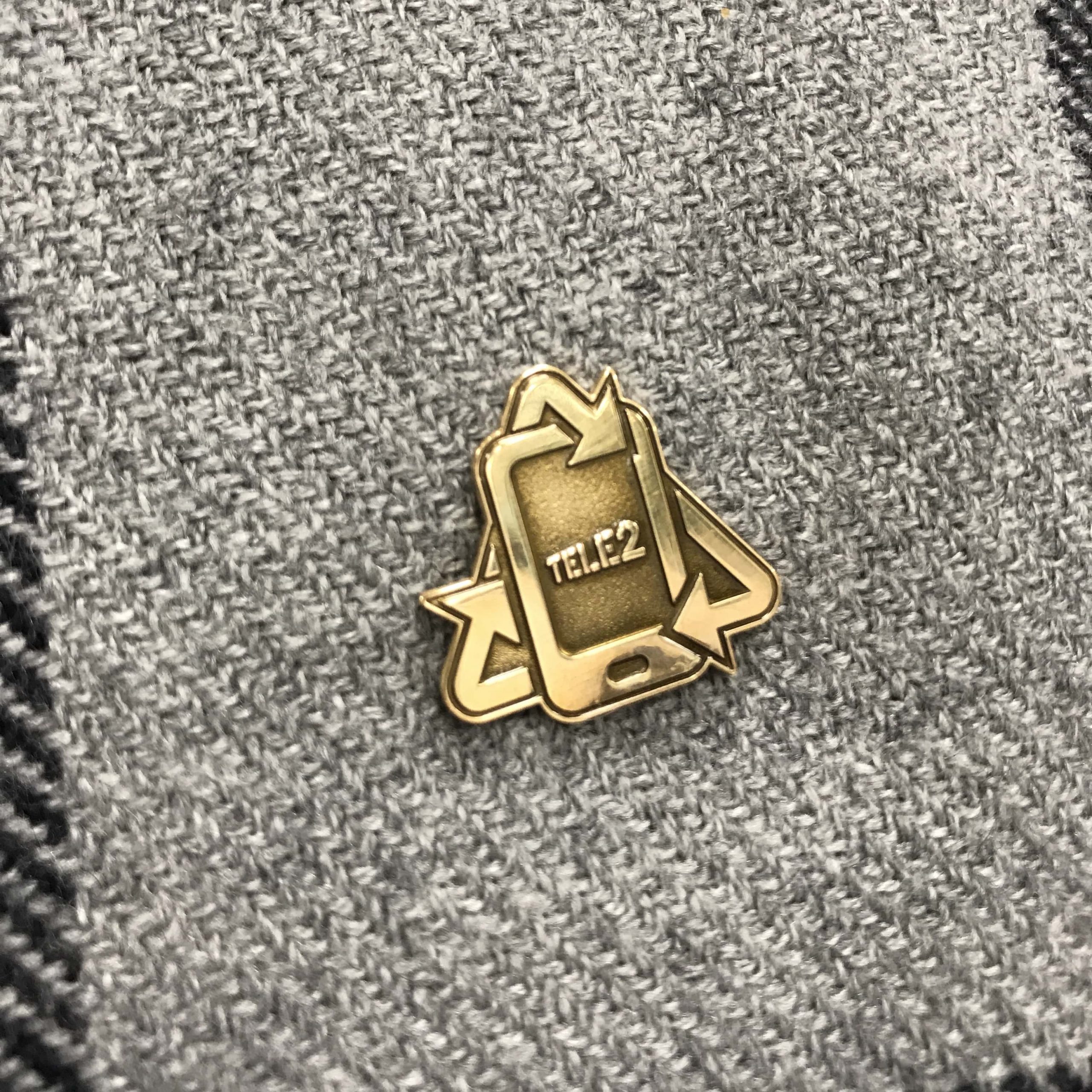 Tele2 Eco project lapel pin scaled