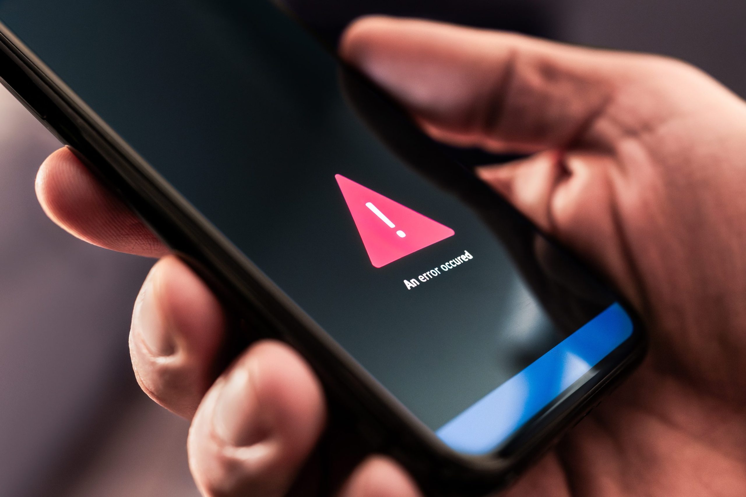 Belyj-spisok-scaled «Белые списки» в Мурманской области: как работал интернет во время беспилотной опасности